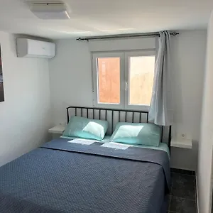 https://cosy-little-house-in-calvario.hotelsinnerja.org